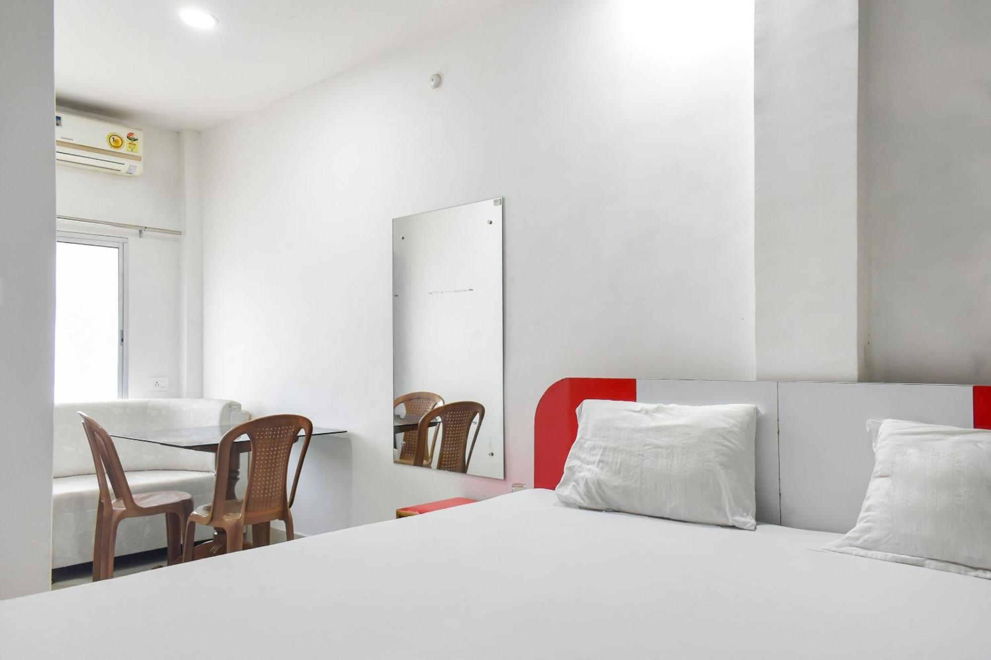 Super Hotel O Pradhan Nagar Siliguri Esterno foto